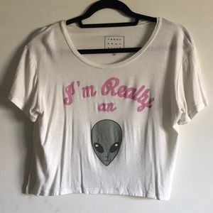 Brandy Melville “I’m really an alien” crop tee